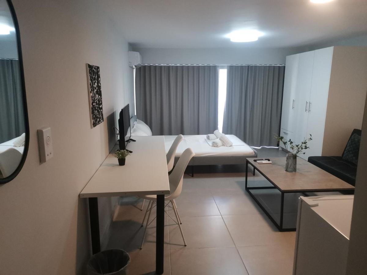 New Cozy Studio In Aigaleo Apartment Athens Ngoại thất bức ảnh